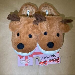 Reindeer slippers
